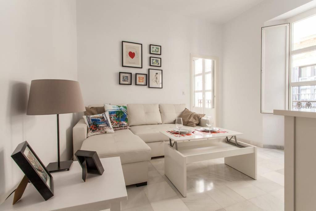 Hostly Rivero 2B Center-Fibre-Communal Terrace-Parking Optional-Cless إشبيلية المظهر الخارجي الصورة